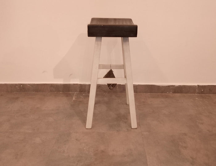 D548-424(1) - BARSTOOL - BSK