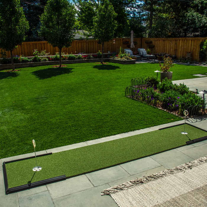 1.5' x 8' Tour Turf (Overstock - Perfect Condition)