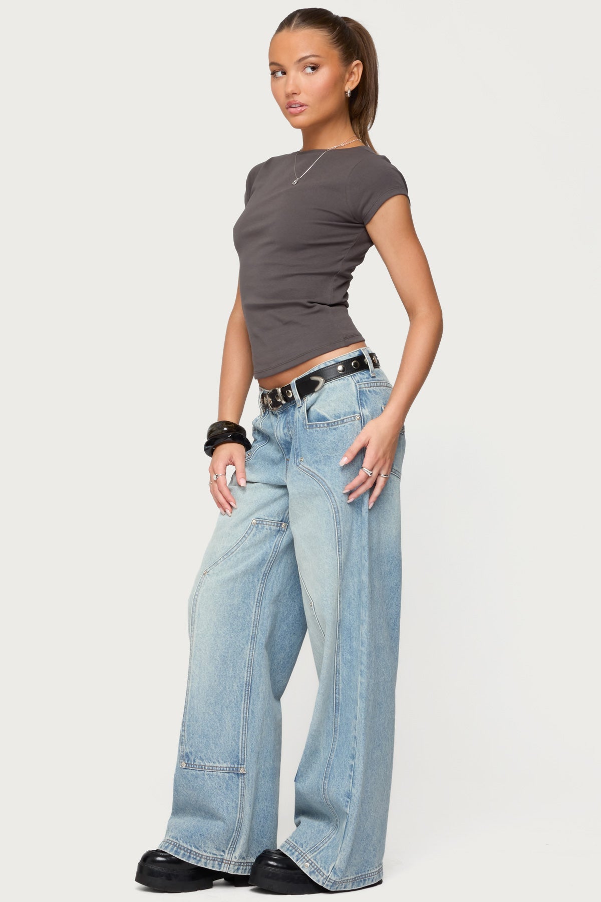 Oliana Ribbed Boat Neck T Shirt
