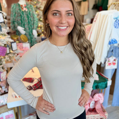 Bailey Tee (Sand)
