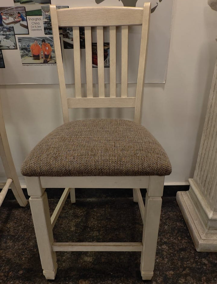 D647-124(1) - BARSTOOL - MDP