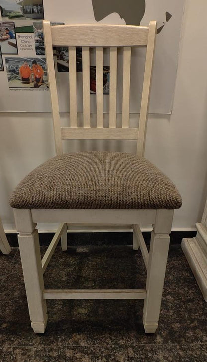 D647-124(1) - BARSTOOL - MDP