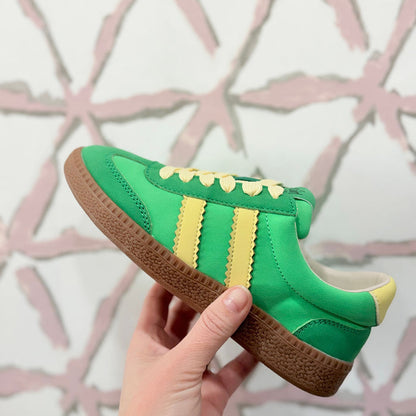 Heads Up Sneaker