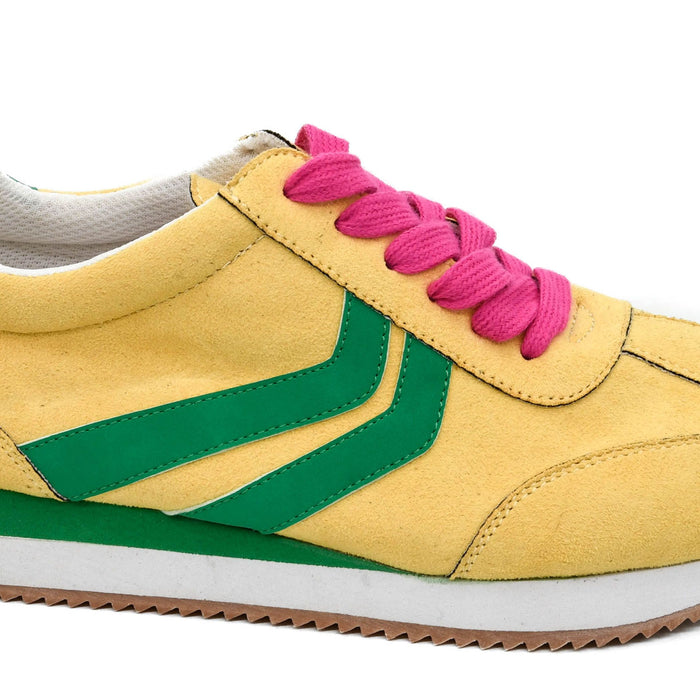Kickoff Sneaker