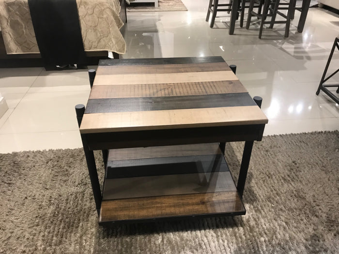 T259-2 - SIDE TABLE - BTM