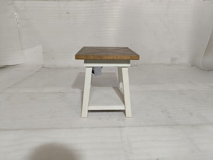 T640-3 - END TABLE - BLR WH