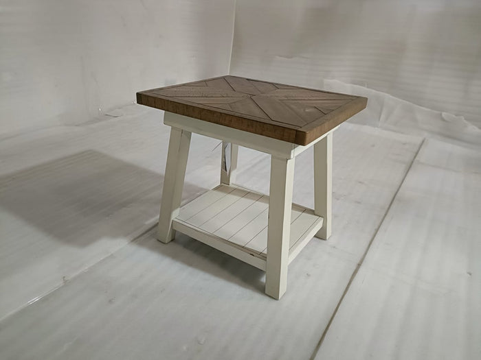 T640-3 - END TABLE - BLR WH