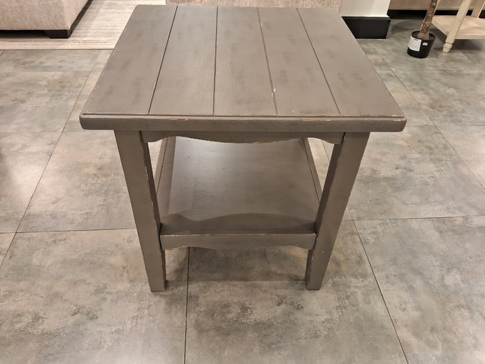 T784-2 - END TABLE - BH